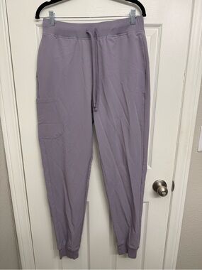 Mandala Ube 9-Pocket Jogger Scrub Pants